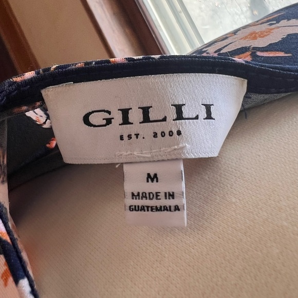 Gilli Floral Dress - very flattering - Picture 5 of 5